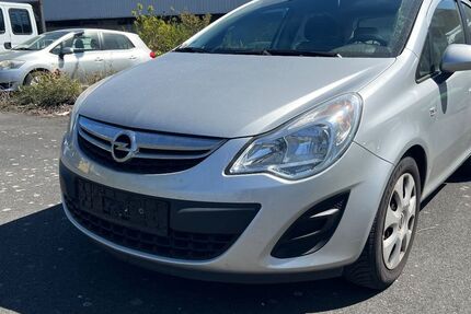 Opel Corsa 208.000 km 2.200 &euro; Göttingen 37081