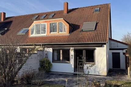 Lichtdurchflutetes Reihenendhaus in Göttingen-Weende 4 zimmer