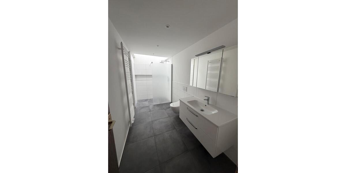 Erdgeschoßwohnung Bovenden - 3 Zimmer, 117 m&sup2;, 950&euro; | Angebot:24754515