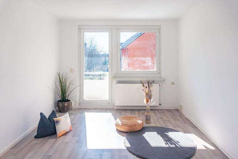 Wohnung zum Mieten in Chemnitz 349 € 59.83 m²
