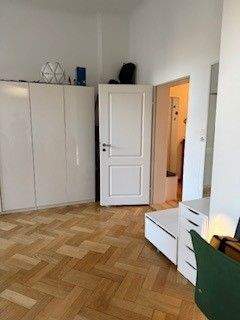 Etagenwohnung Göttingen - 6 Zimmer, 145 m&sup2;, 1.450&euro; | Angebot:25673206