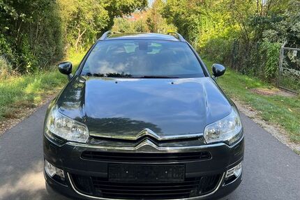 Citroen C5 171.820 km 5.900 € BOVENDEN-GÖTTINGEN 37120