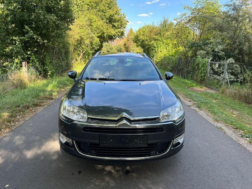 Citroen C5 171.820 km 5.900 € BOVENDEN-GÖTTINGEN 37120