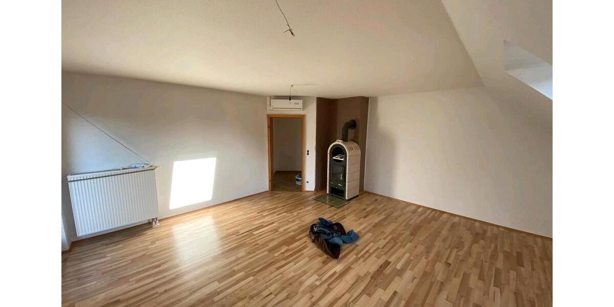 Etagenwohnung Gleichen - 2 Zimmer, 70 m&sup2;, 760&euro; | Angebot:25311388