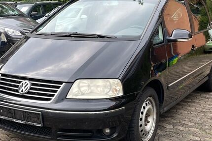 VW Sharan 351.000 km 1.690 &euro; Gleichen 37130