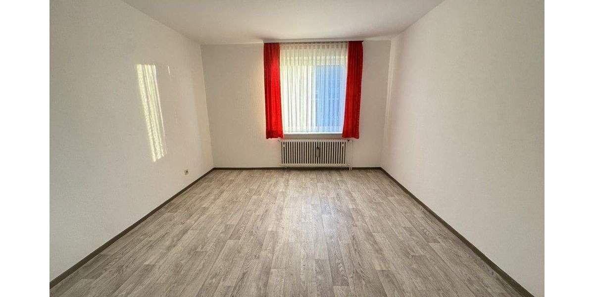 Sonniges Reihenendhaus mit Garten und viel Platz für eine nette Familie in Göttingen-Geismar 6 zimmer