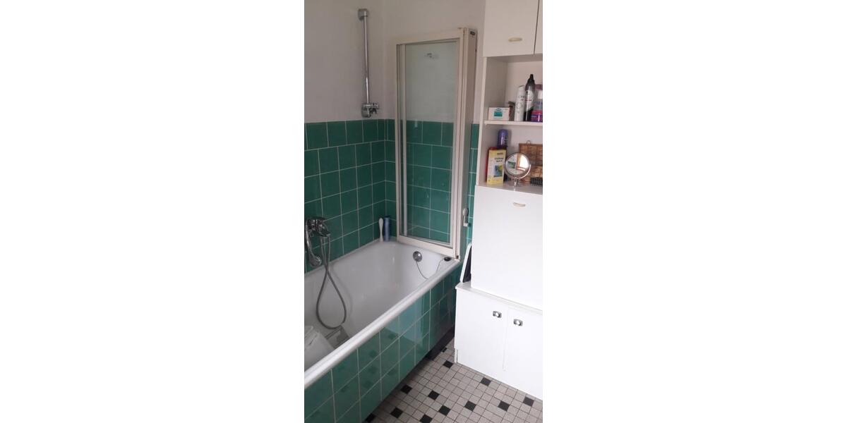 Dachgeschoßwohnung Northeim - 4 Zimmer, 90 m&sup2;, 490&euro; | Angebot:24638216