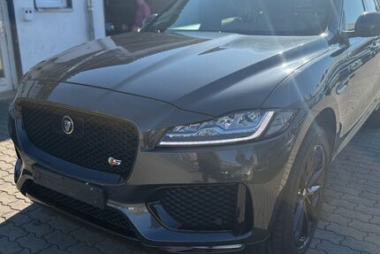 Jaguar F-Pace 178.989 km 22.990 € Göttingen 37079
