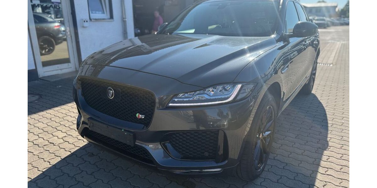 Jaguar F-Pace 178.989 km 22.990 € Göttingen 37079