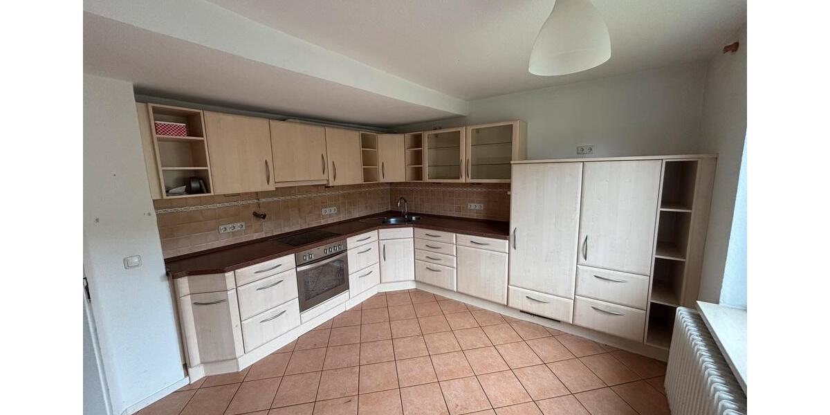Einfamilienhaus Witzenhausen Blickershausen - 8 Zimmer, 180 m&sup2;, 150.000&euro; | Angebot:27236620