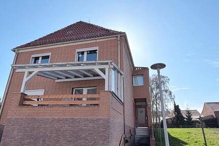 Haus Gieboldehausen - 8 Zimmer, 175 m&sup2;, 295.000&euro; | Angebot:26733048
