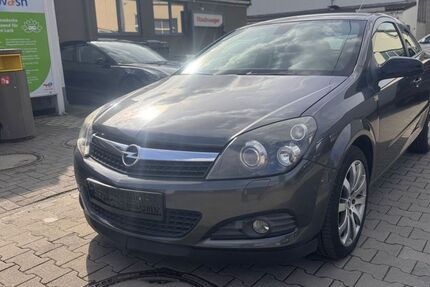 Opel Astra 158.000 km 2.999 &euro; Nörten Hardenberg 37176