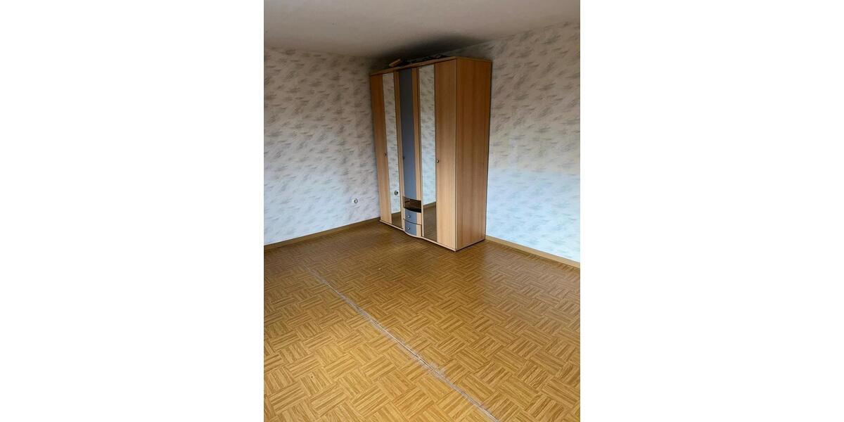 Einfamilienhaus Gieboldehausen - 9 Zimmer, 140 m&sup2;, 1.200&euro; | Angebot:24703031