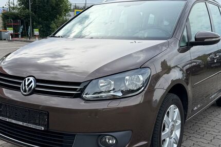 VW Touran 184.246 km 7.990 &euro; Göttingen 37081