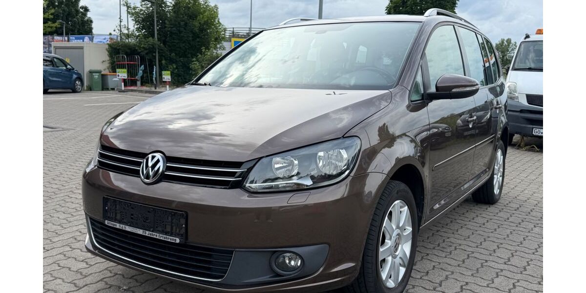 VW Touran 184.246 km 7.990 &euro; Göttingen 37081
