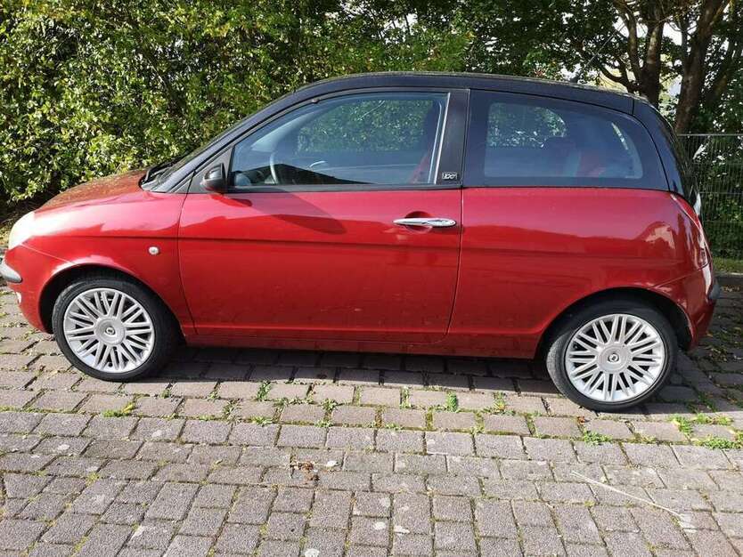 Ypsilon