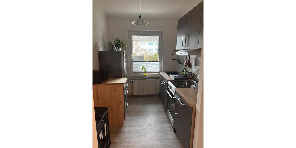 Helle Dachgeschosswohnung 3 zimmer