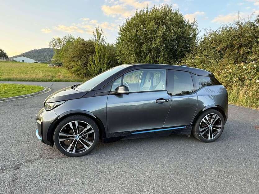 i3
