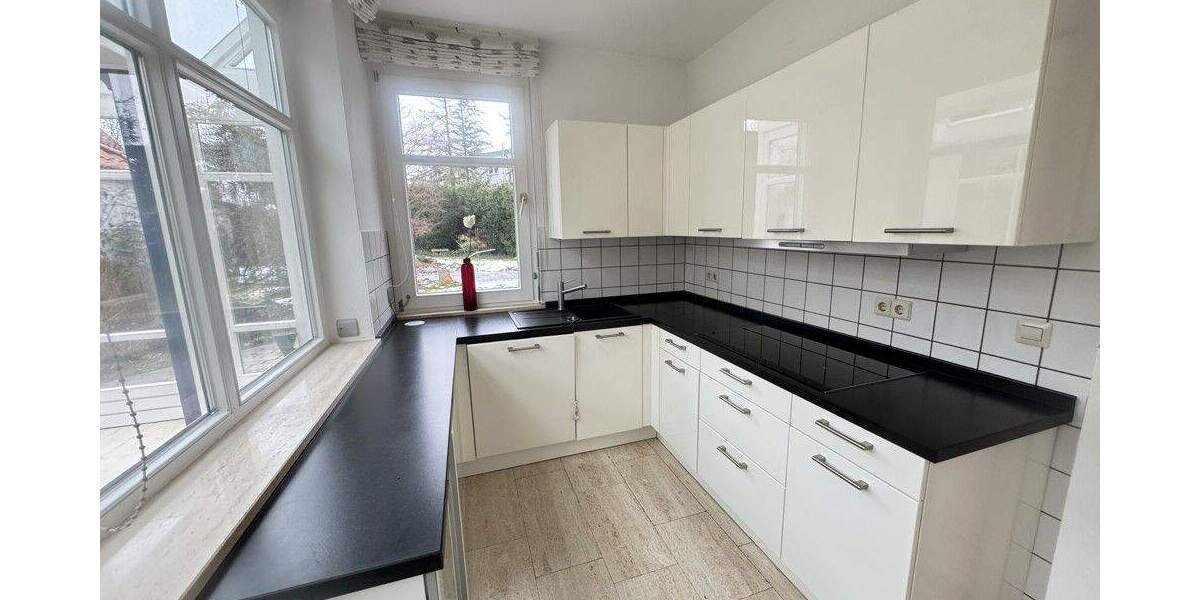 Sonniges und großzügiges Architektenhaus mit eingewachsenem Garten in Göttingen-Geismar 6 zimmer