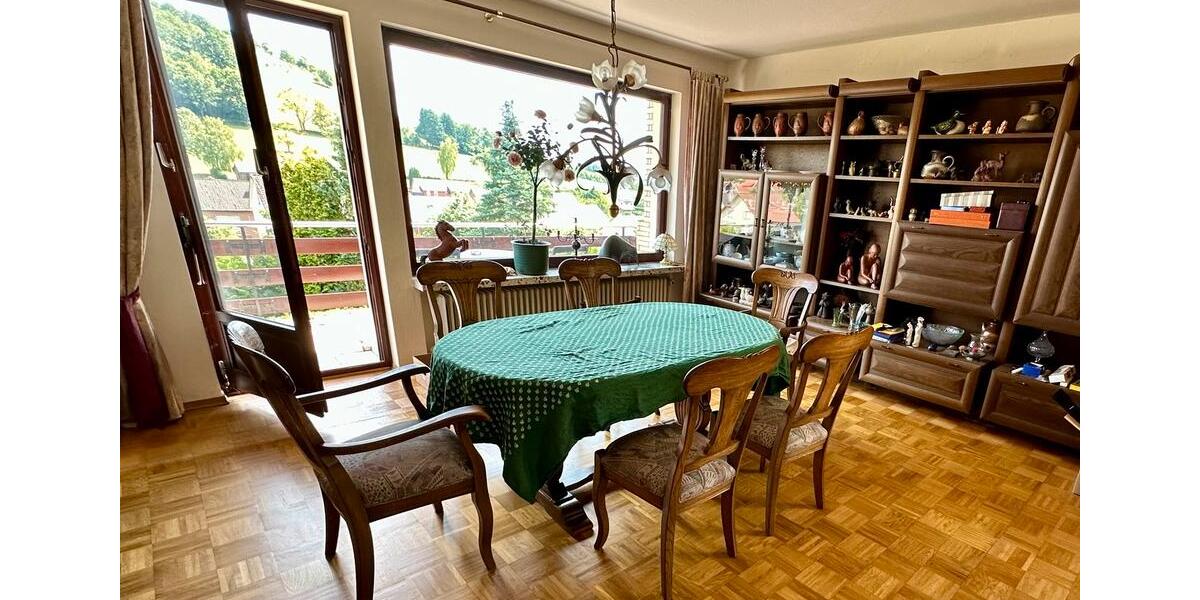 Einfamilienhaus Moringen - 7.5 Zimmer, 250 m&sup2;, 249.000&euro; | Angebot:26995778