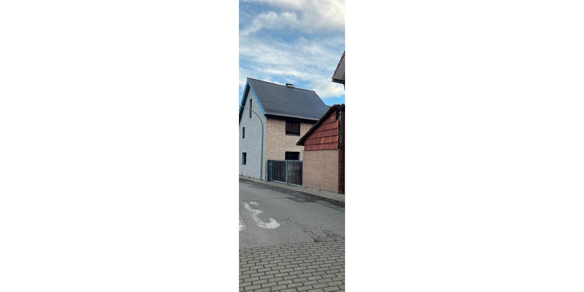 Bauernhaus, Landhaus Gieboldehausen - 5 Zimmer, 160 m&sup2;, 165.000&euro; | Angebot:26325897