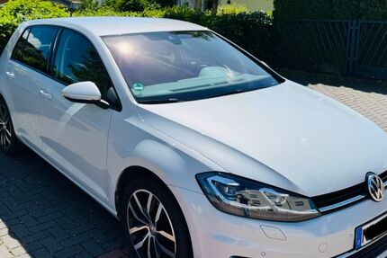 VW Golf 91.500 km 15.990 &euro; Göttingen 37077