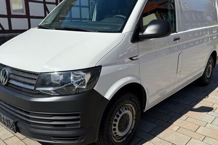 VW T6 Transporter 284.087 km 10.490 &euro; Göttingen 37077