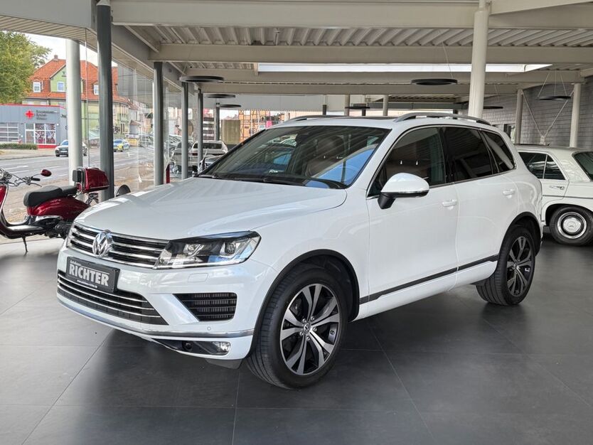 VW Touareg 97.028 km 31.950 € Einbeck 37574