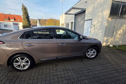 Hyundai IONIQ 76.807 km 15.500 &euro; Hardegsen 37181