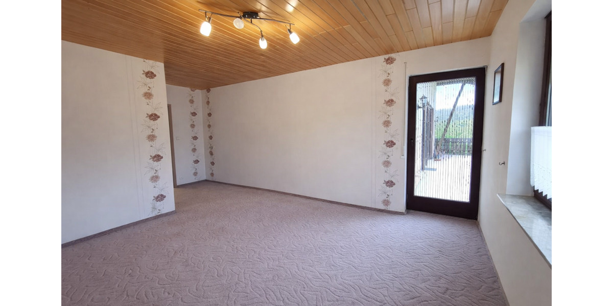 Erdgeschoßwohnung Uslar - 3 Zimmer, 136 m&sup2;, 780&euro; | Angebot:24561059