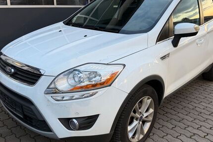 Ford Kuga 191.233 km 3.990 &euro; Göttingen 37079