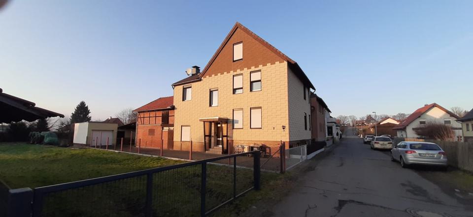 Einfamilienhaus Hattorf am Harz - 8 Zimmer, 200 m&sup2;, 180.000&euro; | Angebot:26292955