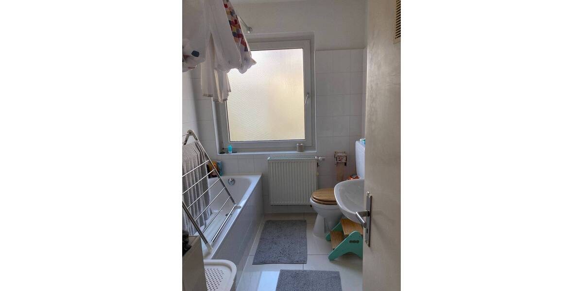 Etagenwohnung Göttingen Oststadt - 4 Zimmer, 96 m&sup2;, 1.110&euro; | Angebot:26015998