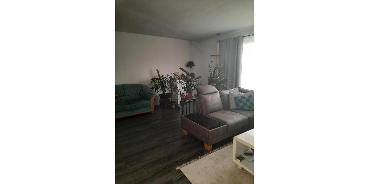 Schöne 4 Zimmerwohnung mit Balkon 4 zimmer