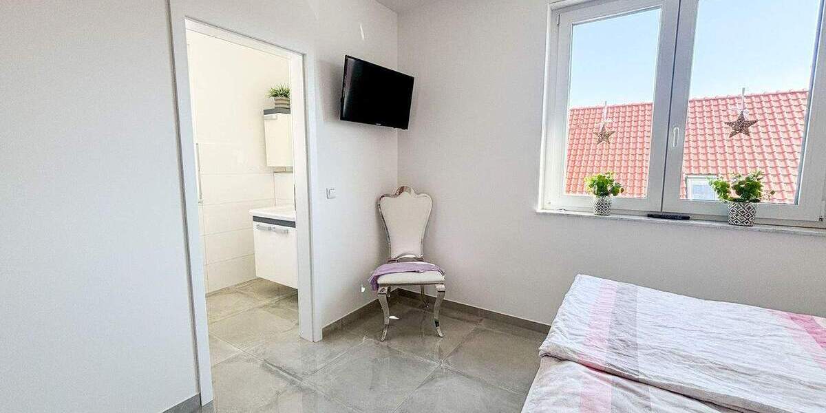 Neubautraum mit Wohlfühlklima - Stilvolles Einfamilienhaus bei Göttingen (Niedernjesa) 8 zimmer