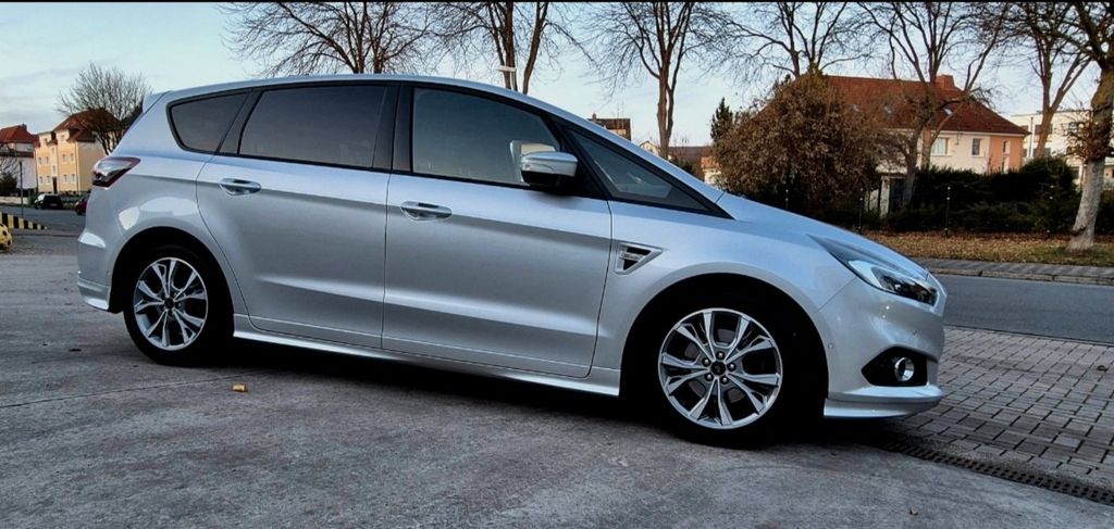 Ford S-Max 109.000 km 17.200 &euro; Hardegsen 37181