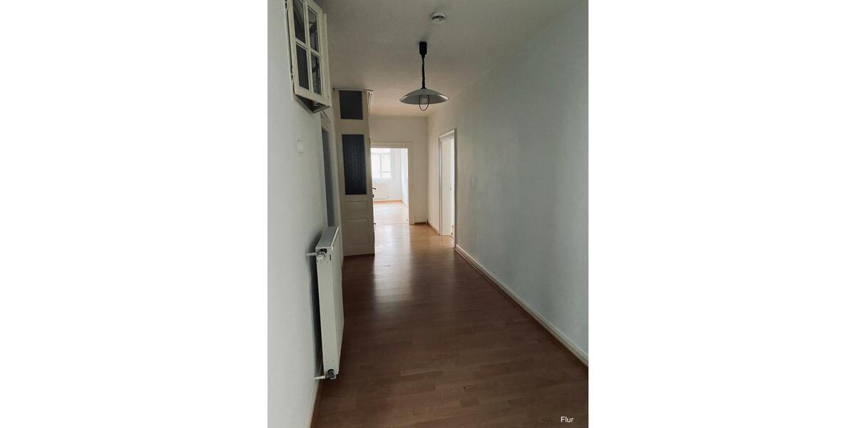 Etagenwohnung Northeim - 5 Zimmer, 170 m&sup2;, 1.020&euro; | Angebot:26423609
