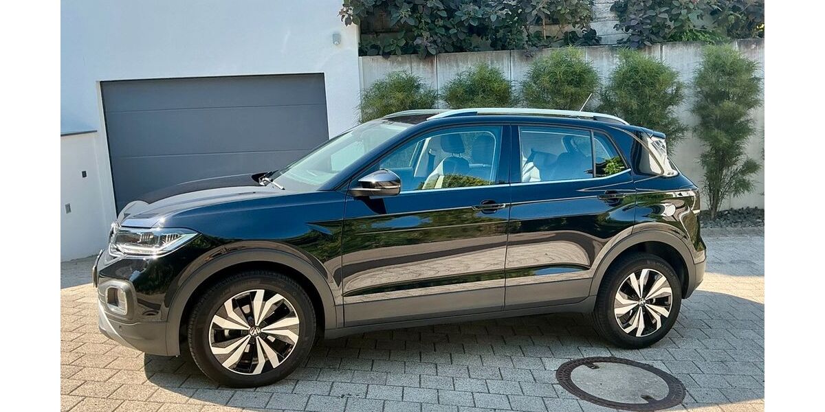 VW T-Cross 39.900 km 23.490 &euro; Beienrode bei Göttingen 37130