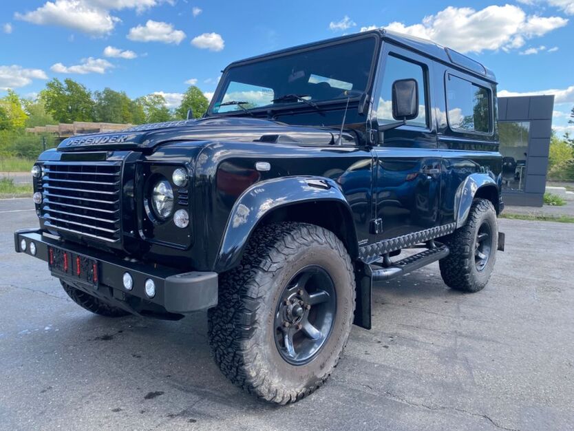 Land Rover Defender 120.000 km 45.999 € Fuldatal (Kassel) 34233