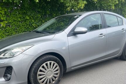 Mazda 3 87.000 km 9.500 &euro; Rosdorf 37124