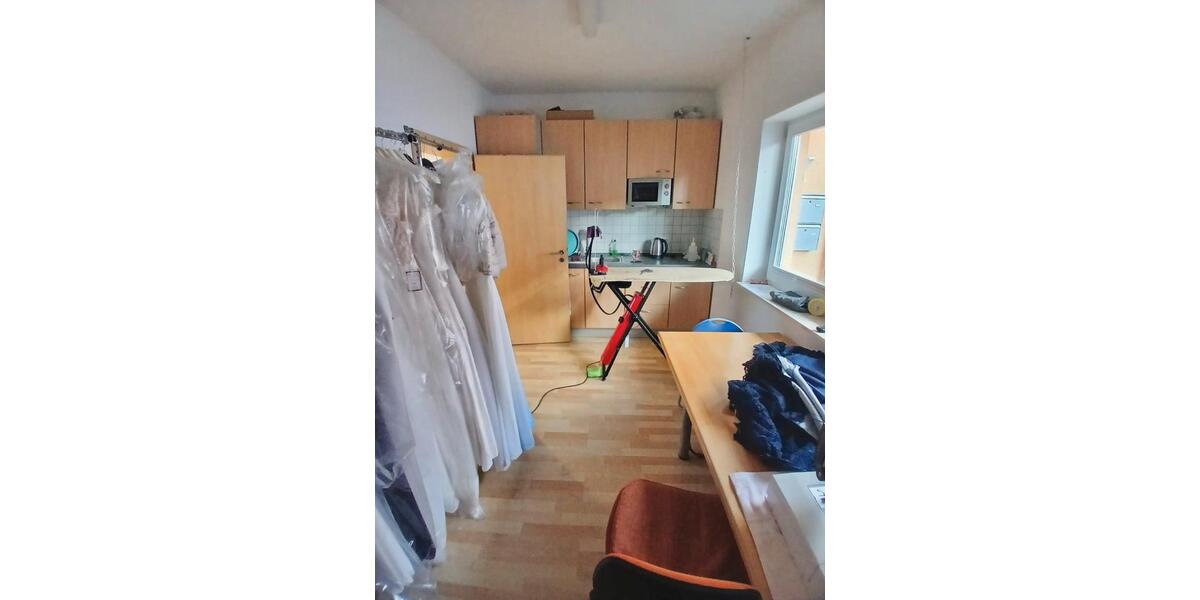 Attraktive Gewerbeeinheit in Hohengandern - vielseitig nutzbar zimmer