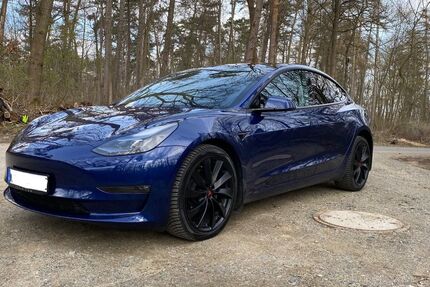 Tesla Model 3 34.000 km 29.999 &euro; Kalefeld 37589