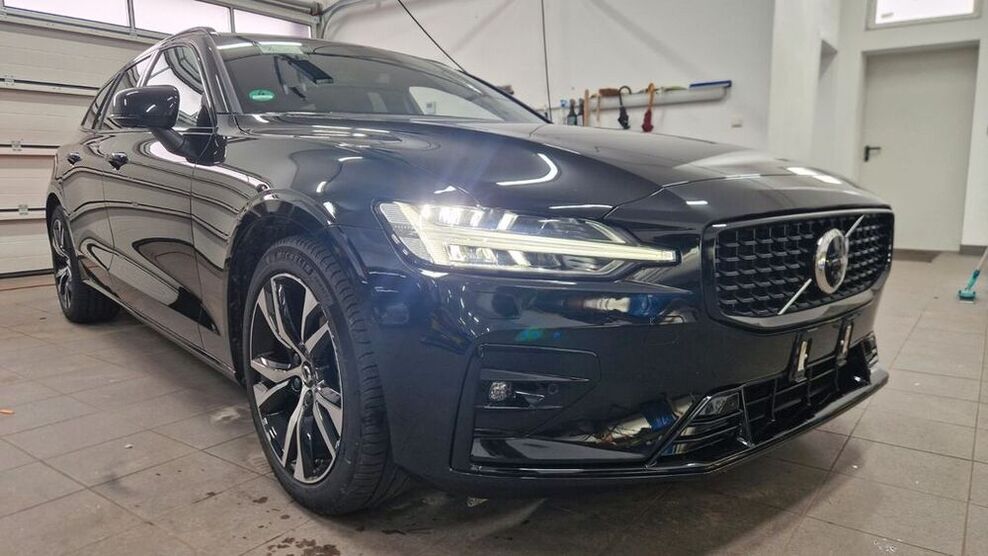 V60