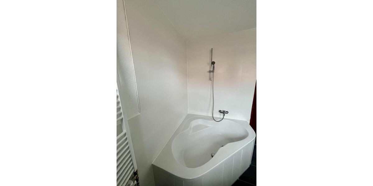 Helle Maisonette-Wohnung in Elliehausen mit Balkon und neuem Bad 3 zimmer