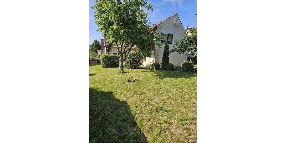 Mehrfamilienhaus, Wohnhaus Uslar - 6 Zimmer, 280 m&sup2;, 189.000&euro; | Angebot:25692924