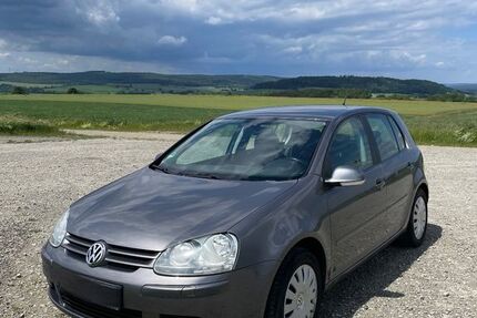 VW Golf 211.000 km 2.999 &euro; Dransfeld 37127