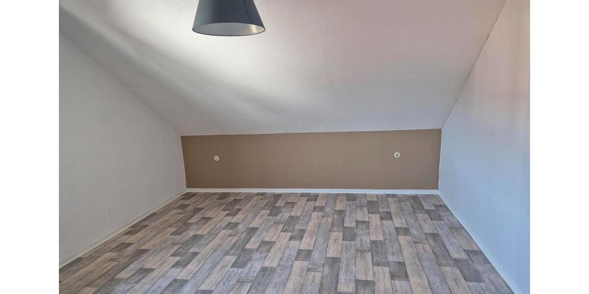Dachgeschoßwohnung Bad Sooden-Allendorf Allendorf - 4 Zimmer, 85 m&sup2;, 710&euro; | Angebot:25656932