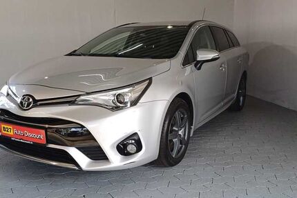 Toyota Avensis 66.312 km 17.450 € Herzberg 37412