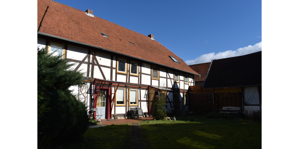 Einfamilienhaus Hardegsen-Gladebeck Gladebeck - 13 Zimmer, 430 m&sup2;, 250.000&euro; | Angebot:14343898