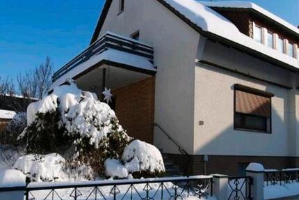 Haus Gieboldehausen - 10 Zimmer, 180 m&sup2;, 135.000&euro; | Angebot:24690540